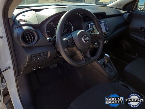 Certified 2025 Nissan Kicks Play S image 15