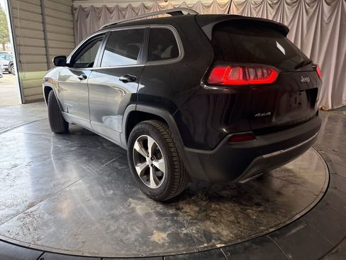 Used 2019 Jeep Cherokee Limited w/ Technology Group image 7