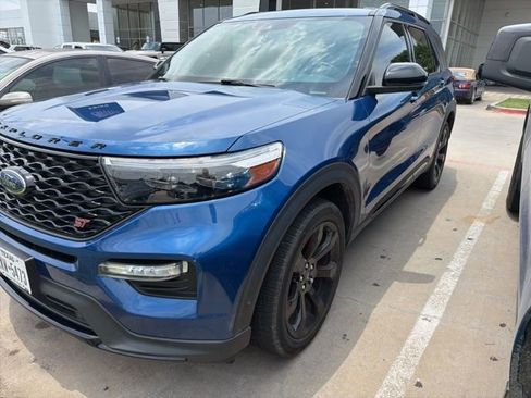 Used 2020 Ford Explorer ST w/ ST Street Pack AWD/4WD image 2