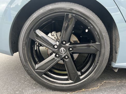 Used 2024 Nissan Sentra SR image 17