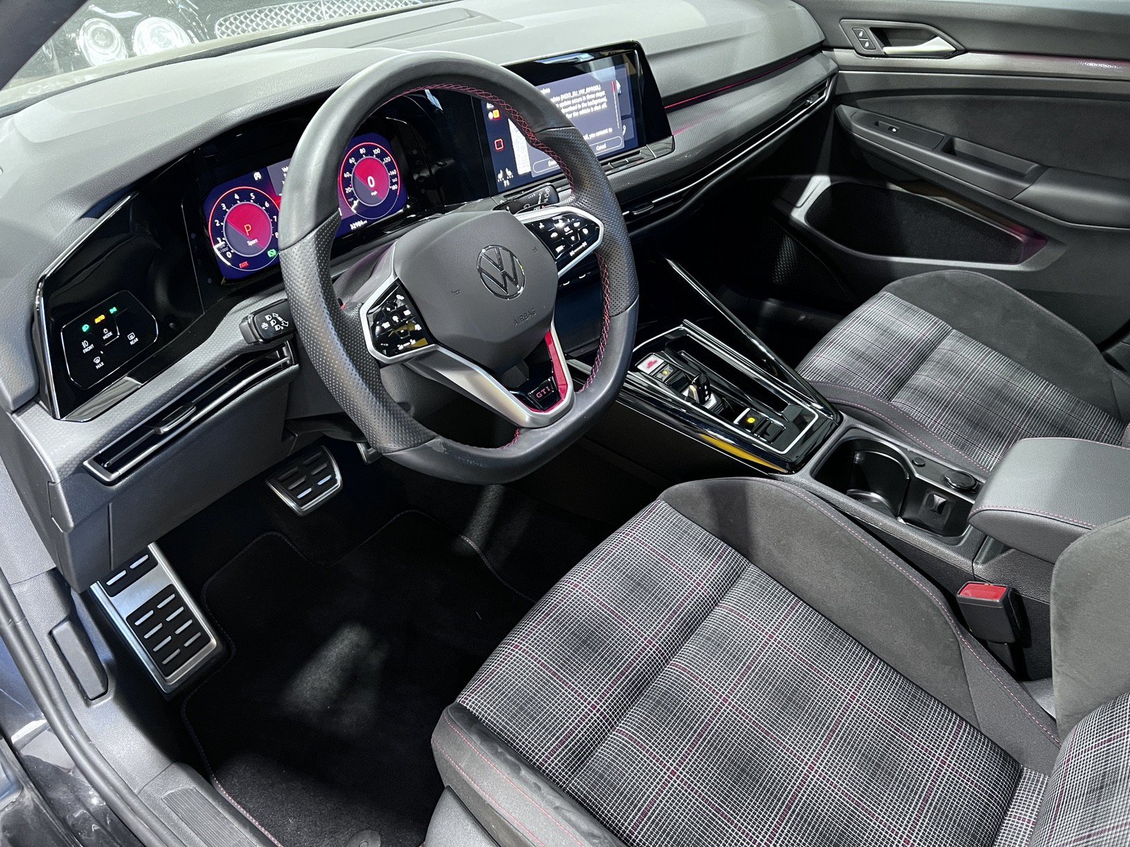Used 2024 Volkswagen GTI SE FWD image 14