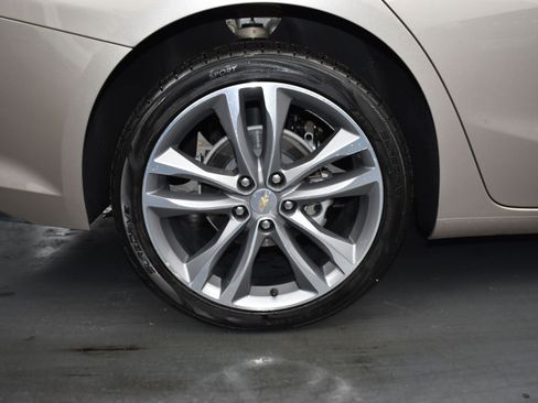 Used 2024 Chevrolet Malibu LT image 9