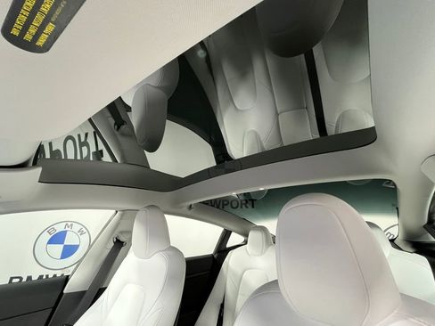 Used 2023 Tesla Model 3 Standard Range image 28