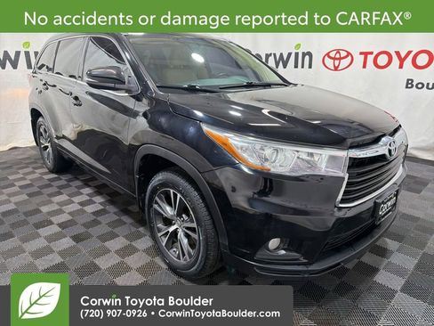 Used 2016 Toyota Highlander XLE AWD/4WD image 1