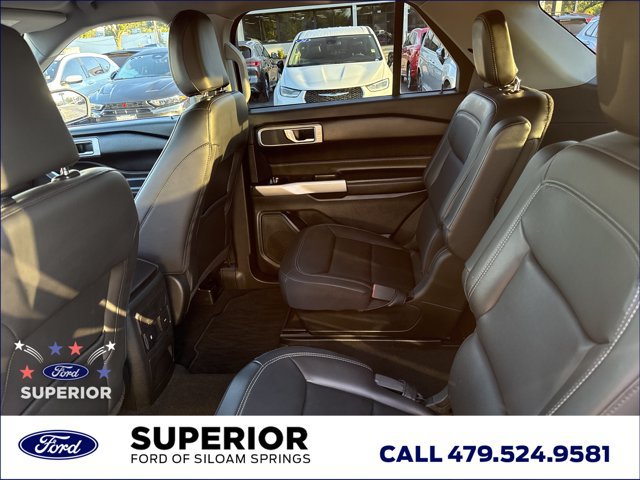 Used 2024 Ford Explorer XLT w/ Equipment Group 202A AWD/4WD image 14