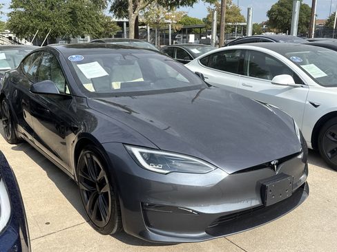 Used 2023 Tesla Model S Standard Range AWD/4WD image 1