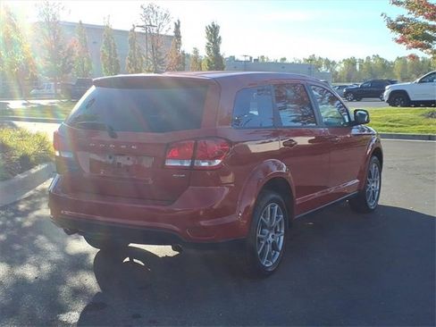 Used 2019 Dodge Journey GT w/ Driver Convenience Group image 4