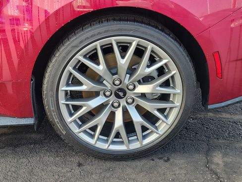 Used 2025 Ford Mustang GT Premium image 5