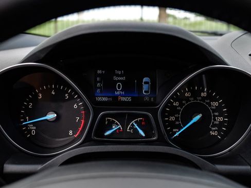Used 2017 Ford Escape Titanium w/ Equipment Group 301A FWD image 23