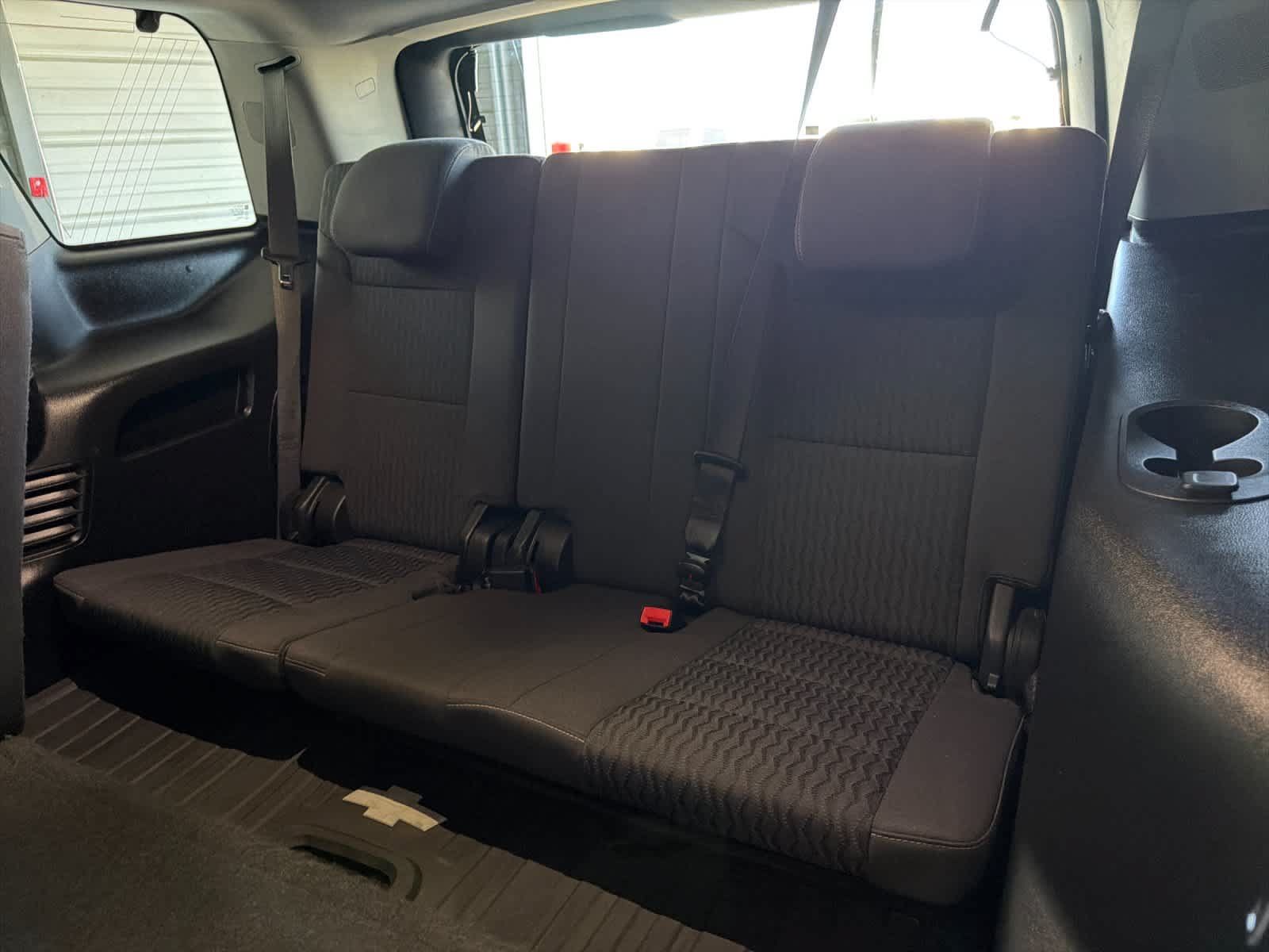 Used 2018 Chevrolet Tahoe LS w/ All-Season Package RWD image 15