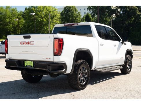 Used 2024 GMC Sierra 1500 AT4X AWD/4WD image 8