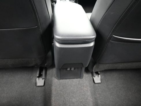 Used 2023 Toyota Prius Limited image 37