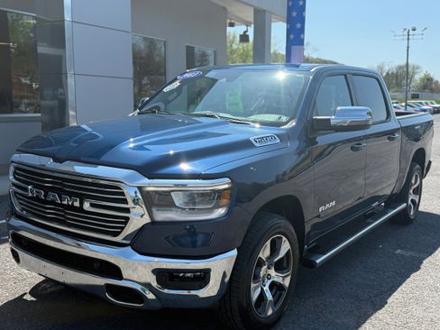 Certified 2023 RAM 1500 Laramie AWD/4WD image 3