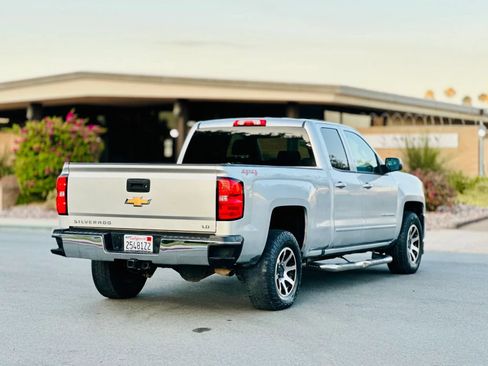 Used 2019 Chevrolet Silverado 1500 LT AWD/4WD image 5
