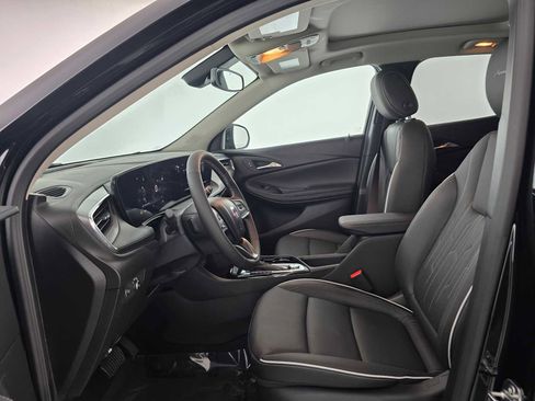 New 2026 Buick Encore GX Avenir image 17