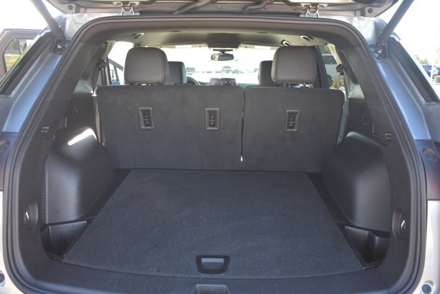 Used 2025 Chevrolet Blazer RS FWD image 18