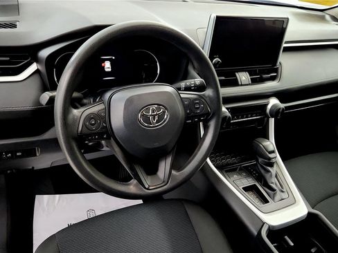 Used 2023 Toyota RAV4 LE image 24