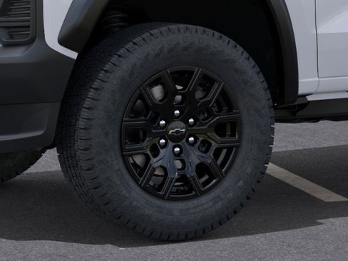 New 2026 Chevrolet Colorado Trail Boss AWD/4WD image 9