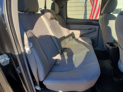 Used 2012 Toyota Tacoma 4x4 Double Cab w/ TRD Sport Upgrade Pkg image 12