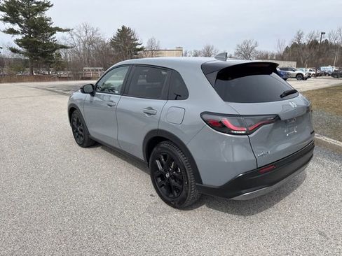 Used 2024 Honda HR-V Sport image 32