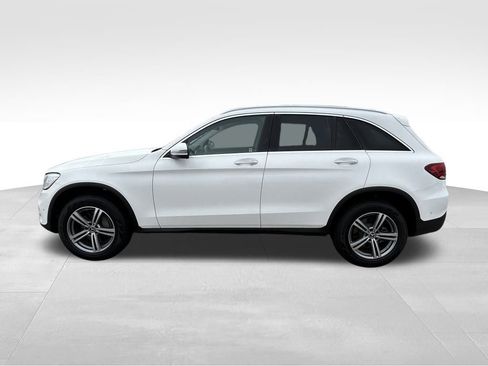 Used 2022 Mercedes-Benz GLC 300 image 2