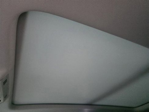 Used 2023 Volkswagen Taos SEL image 19