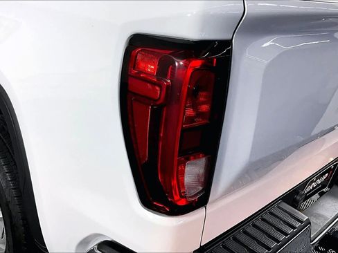 Certified 2024 GMC Sierra 1500 Pro w/ Pro Value Package image 24