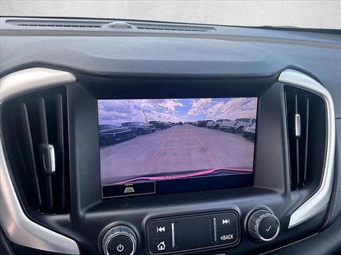 Used 2023 GMC Terrain SLT FWD image 23