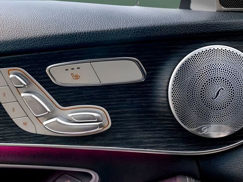 Used 2021 Mercedes-Benz C 300 Sedan w/ Premium Package image 38