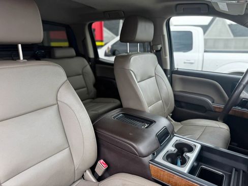 Used 2018 GMC Sierra 1500 SLT AWD/4WD image 9