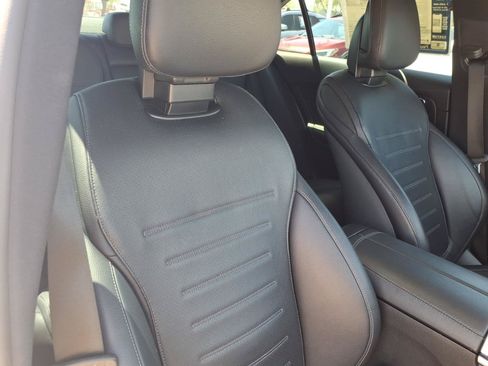 Used 2022 Mercedes-Benz C 300 Sedan image 12