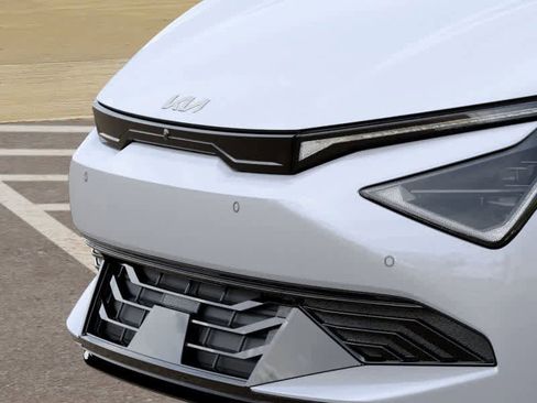 New 2025 Kia EV6 Light w/ Light LR Technology Package image 12