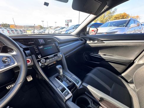 Used 2019 Honda Civic Sport image 19