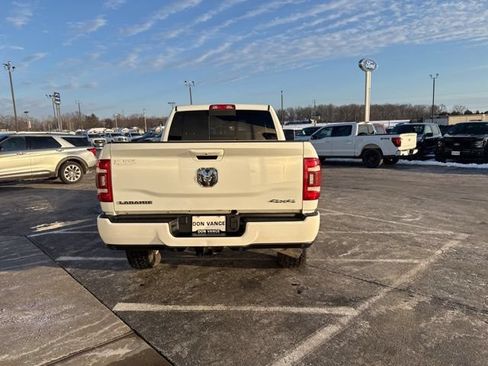 Used 2024 RAM 2500 Laramie AWD/4WD image 4