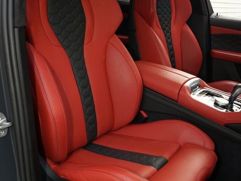 Used 2025 BMW X6 M Competition image 10