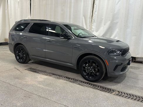 Certified 2023 Dodge Durango R/T image 7