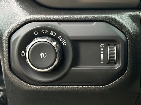 Certified 2023 Jeep Wrangler Sport S image 30