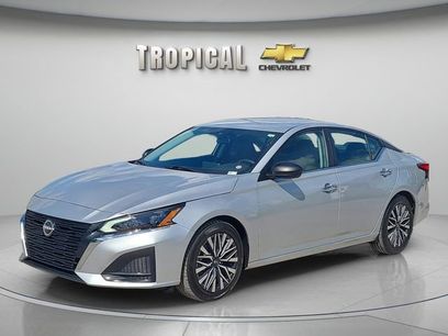 Used 2024 Nissan Altima 2.5 SV