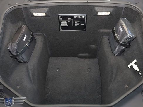 Used 2019 Ferrari 488 Spider image 38