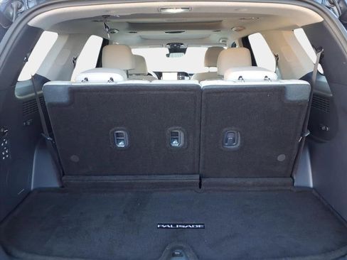 Used 2024 Hyundai Palisade Limited image 16