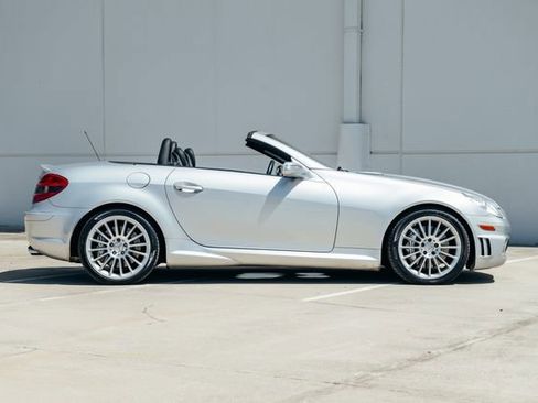 Used 2006 Mercedes-Benz SLK 55 AMG image 13