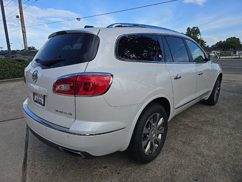 Used 2017 Buick Enclave Premium w/ Experience Buick Package FWD image 15