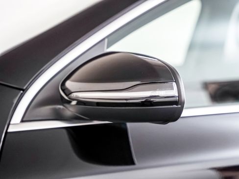 Certified 2023 Mercedes-Benz GLA 250 image 26