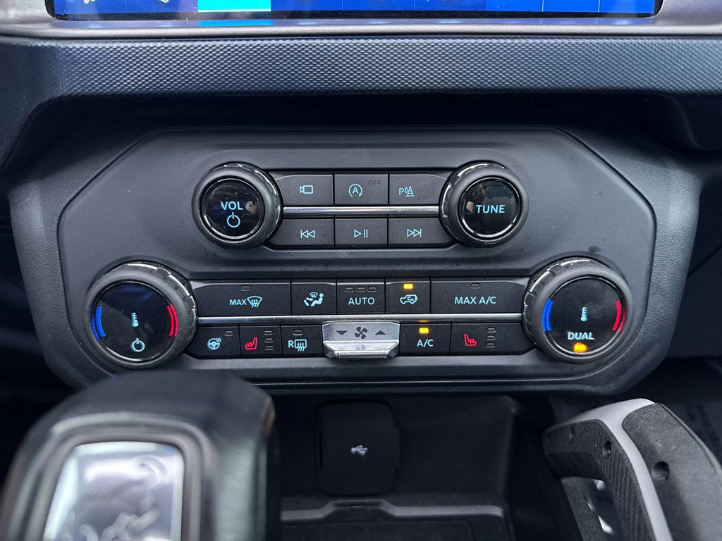Used 2022 Ford Bronco Outer Banks AWD/4WD image 25