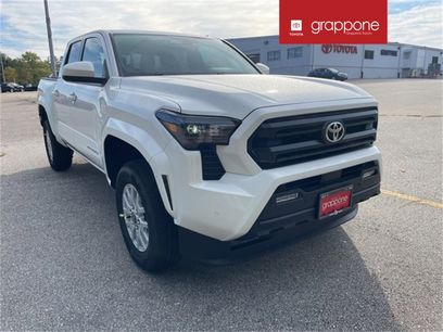New 2025 Toyota Tacoma SR5
