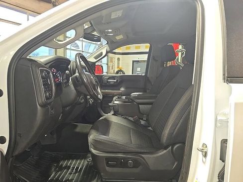 Used 2021 Chevrolet Silverado 1500 LT w/ Z71 Off-Road Package image 10