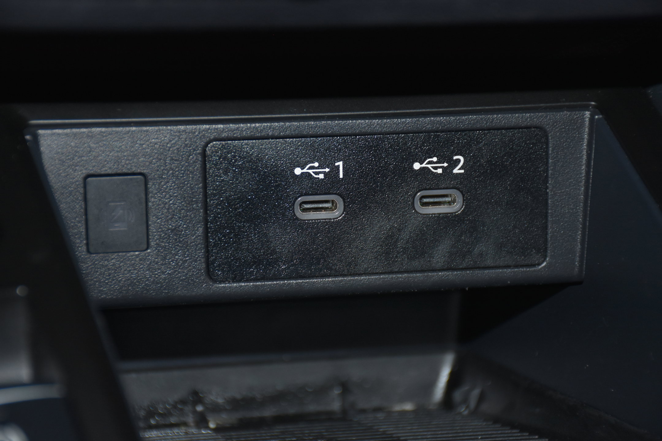 Used 2025 Nissan Kicks SV FWD image 22