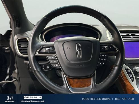 Used 2019 Lincoln Nautilus Reserve w/ Ultimate Package AWD/4WD image 12