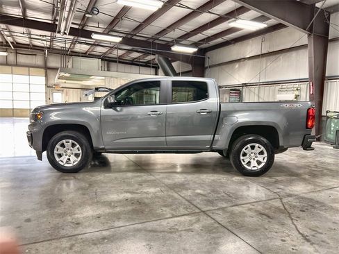 Used 2022 Chevrolet Colorado LT w/ LT Convenience Package image 5