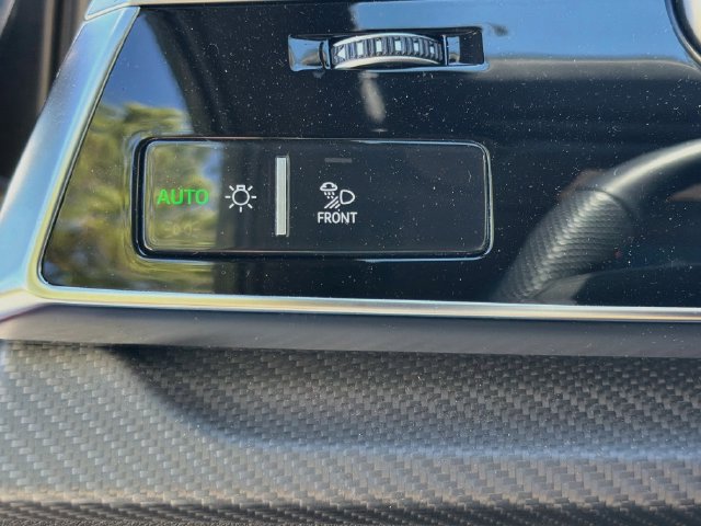 Used 2025 Audi SQ7 Prestige AWD/4WD image 35